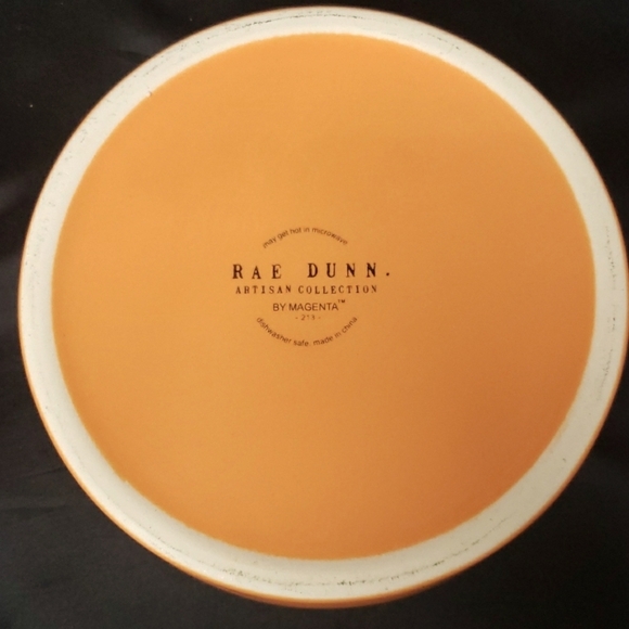 Rae Dunn NWT "BOO" Pet Bowl - Picture 4 of 5